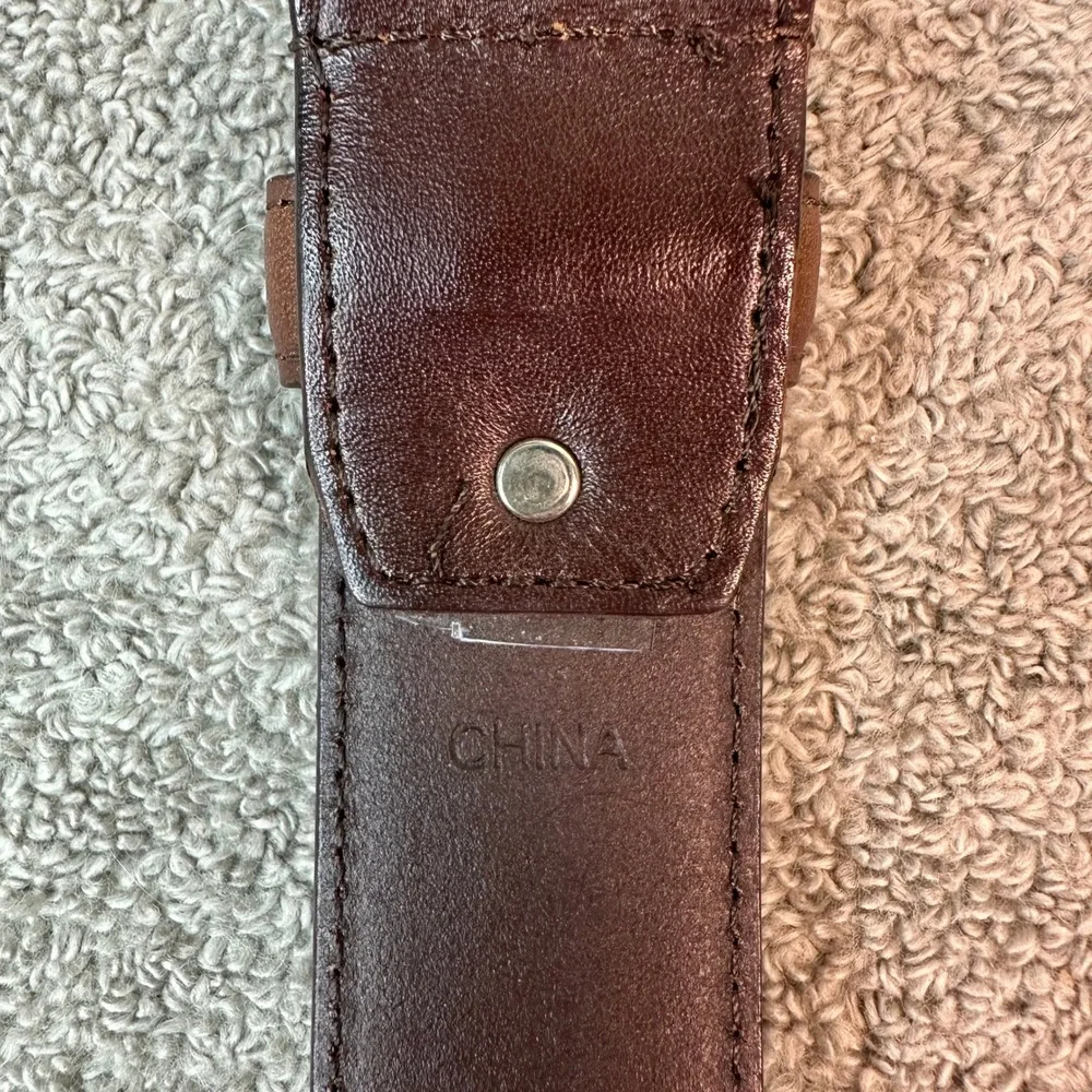 Ike by Ike Behar Mens Brown Genuine Leather Belt Size 42 Silver Buckle 9592049